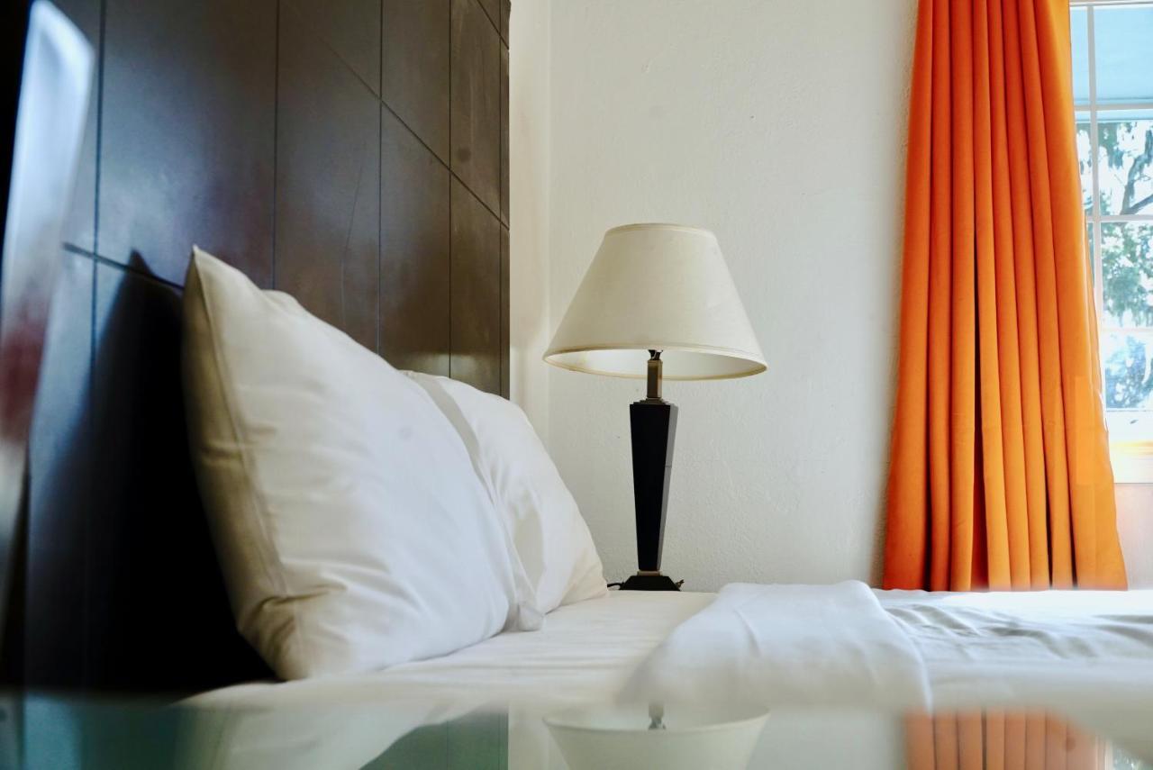 Inn On 17 Σαβάνα Εξωτερικό φωτογραφία